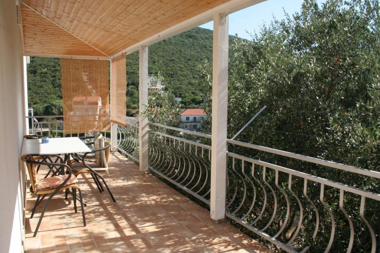 Apartments By The Sea Cove Zarace - Gdinj, Hvar - 4598 Extérieur photo
