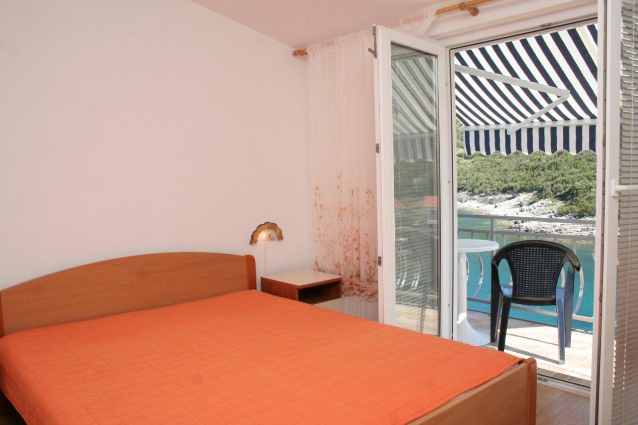 Apartments By The Sea Cove Zarace - Gdinj, Hvar - 4598 Extérieur photo
