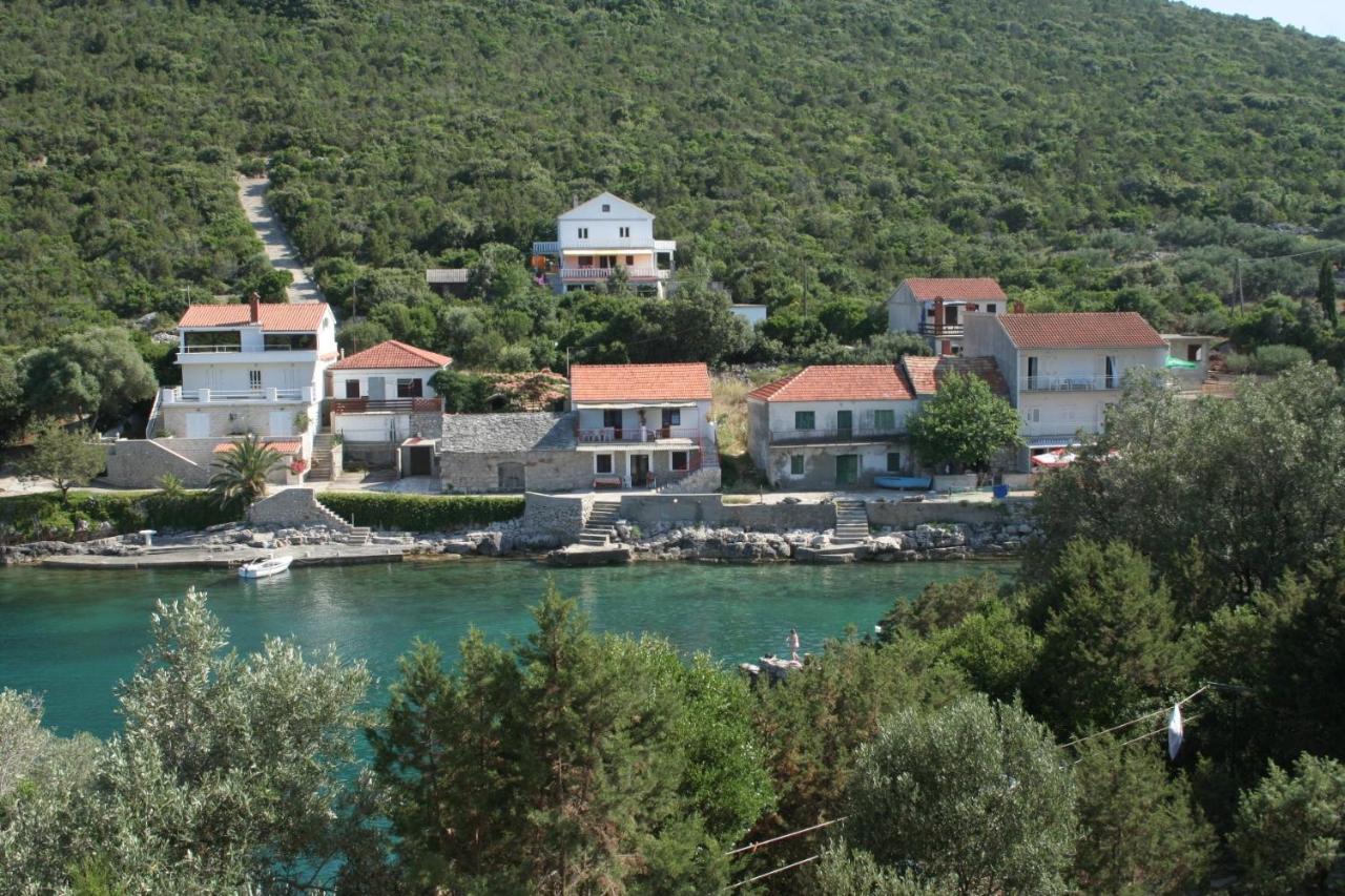 Apartments By The Sea Cove Zarace - Gdinj, Hvar - 4598 Extérieur photo