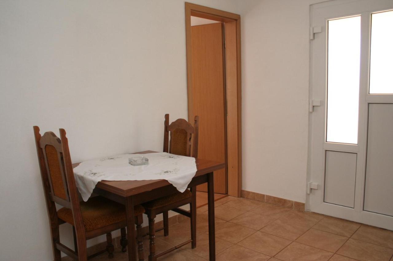 Apartments By The Sea Cove Zarace - Gdinj, Hvar - 4598 Extérieur photo